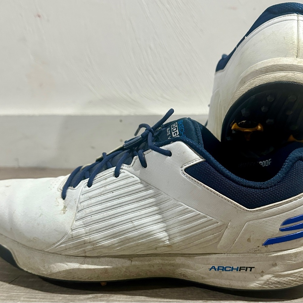 Skechers Men's Arch Fit White and Navy Shoes